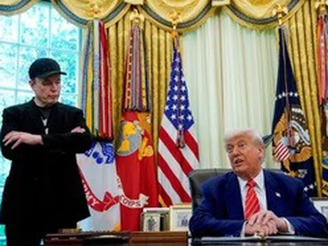 Ông Trump lên tiếng giữa cuộc khẩu chiến với tỷ phú Musk