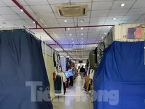 Cảnh chưa từng thấy tại những 'thiên đường mua sắm' ở TPHCM
