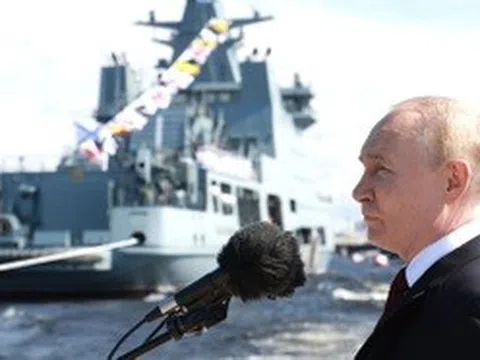 Ông Putin phê chuẩn chiến lược phát triển lực lượng Hải quân