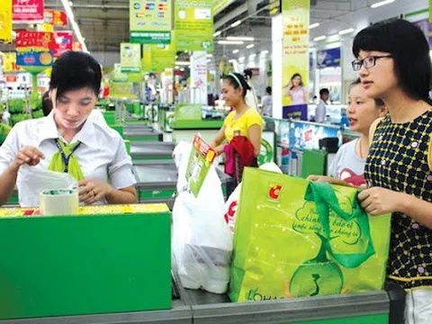 Tác động của sự quan tâm đến môi trường và chuẩn mực chủ quan đối với thái độ và hành vi mua sắm xanh tại Thành phố Hồ Chí Minh