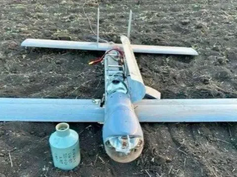 Nga tung UAV hiện đại nhất ra chiến tuyến, Ukraine "hụt hơi" bám đuổi