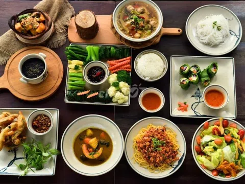 Xây dựng mô hình nghiên cứu các nhân tố ảnh hưởng đến sự hài lòng của người tiêu dùng đối với các quán cơm chay tại Hà Nội