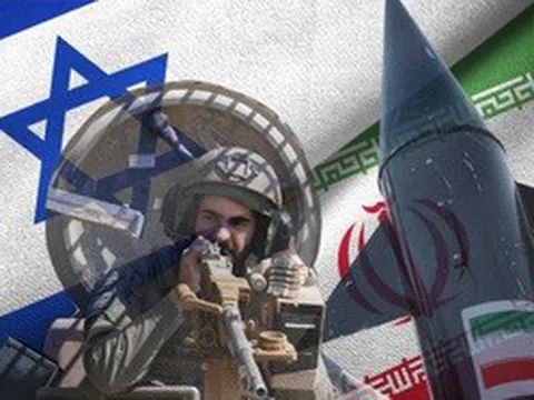 Iran treo "cờ báo thù", cảnh báo trả đũa Israel khốc liệt