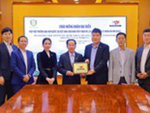 Hiệp hội Thương mại Hàn Quốc tại Việt Nam đến thăm và làm việc với Tập đoàn KN Holdings