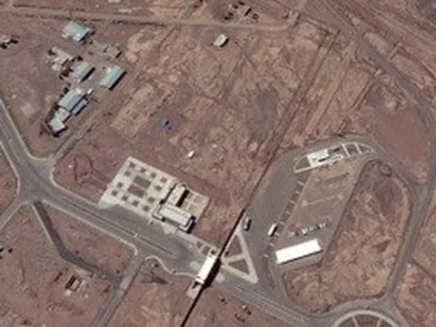 "Trái tim hạt nhân" Iran trụ vững trước đòn tấn công của Israel