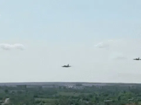 Nga mất 1 máy bay Su-25 nghi do bị "quân ta bắn quân mình"