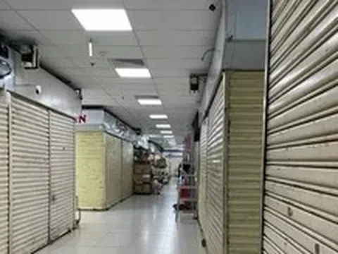 Mấu chốt quan trọng đằng sau việc tiểu thương đóng cửa hàng loạt