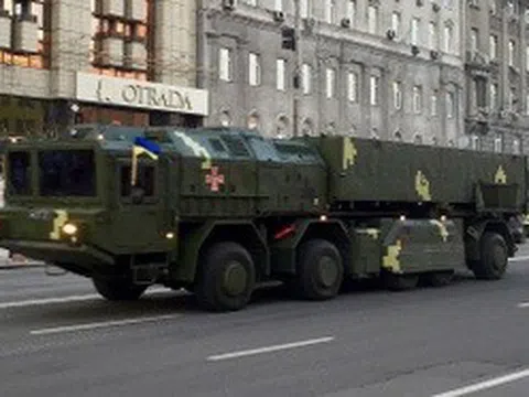Ukraine khoe chế tạo tên lửa "chim cắt" vượt trội ATACMS của Mỹ