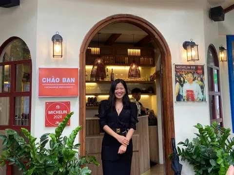 Hai nhà hàng ở Hà Nội trùng tên và treo bảng Michelin gây hiểu lầm