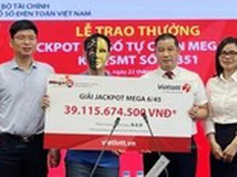 Vietlott lại tìm ra vé số trúng tiền tỉ sau xôn xao 'cụ ông U80' như thanh niên