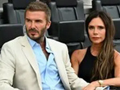 David Beckham được phong tước hiệp sĩ; Web lậu gỡ toàn bộ truyện của Naver vì bị phát giác