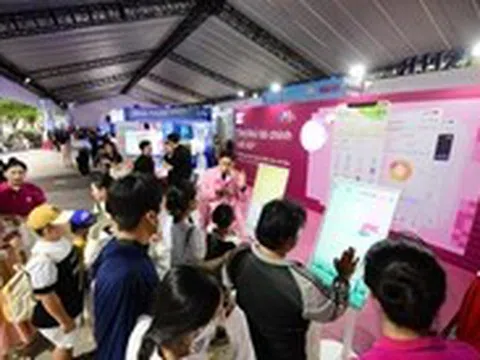 Sôi động công nghệ tài chính giữa trung tâm TP.HCM