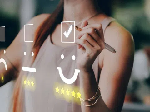 Phân tích cảm xúc và hành vi tiêu dùng trong thương mại điện tử: trường hợp Shopee, Lazada và Amazon