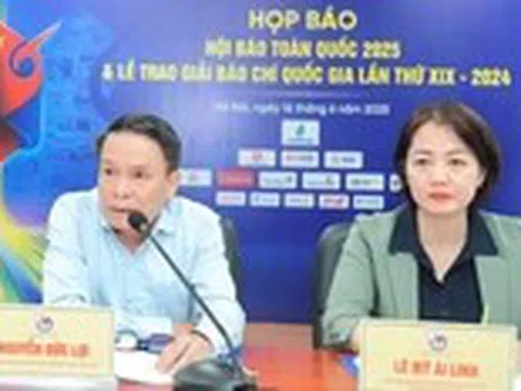 Lần đầu trưng bày lịch sử báo chí 100 năm