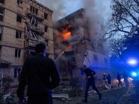 Nga tập kích quy mô lớn vào Ukraine, ít nhất 15 người thiệt mạng