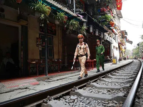 CSGT Hà Nội đồng loạt triển khai lực lượng, kiểm tra tại các khu vực này