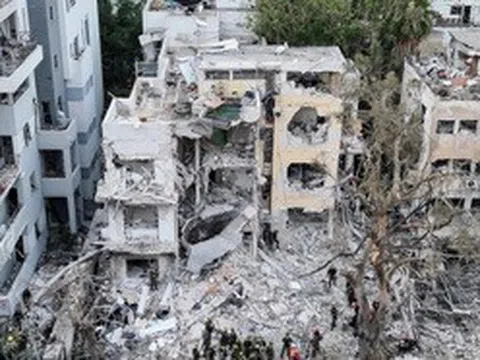 Mỹ đóng cửa đại sứ quán, ngừng hỗ trợ sơ tán công dân khỏi Israel