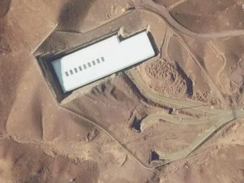 Israel có thể đánh sập “trái tim hạt nhân” trong lòng núi Iran như thế nào?
