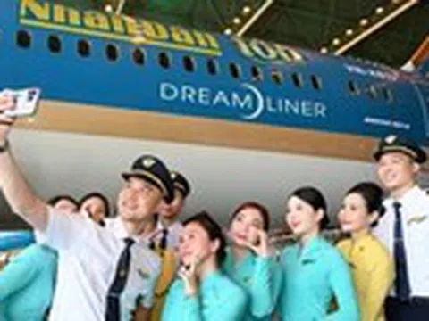 Biểu trưng 100 năm Báo chí cách mạng Việt Nam tỏa đi khắp thế giới