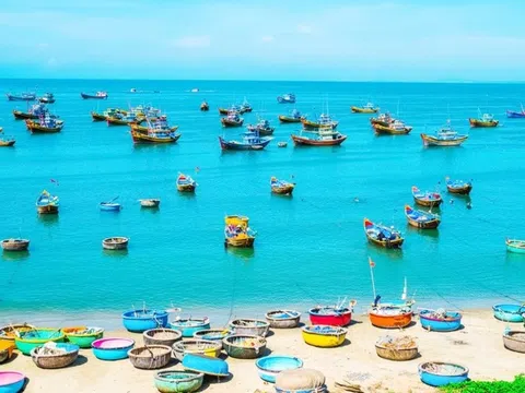 Mô hình đánh giá tác động của Đổi mới sáng tạo đến Ý định lựa chọn điểm đến lưu trú của du khách