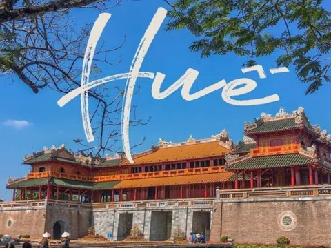 Tác động của phong cách lãnh đạo đến kết quả công việc của người lao động trong lĩnh vực khách sạn tại thành phố Huế