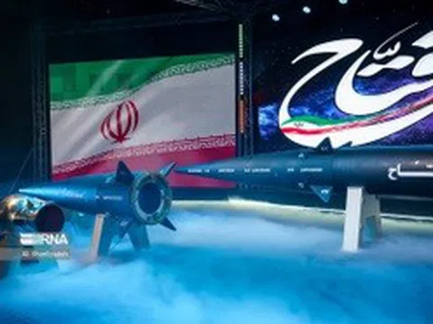 Tên lửa nhanh gấp 15 lần âm thanh của Iran làm khó lá chắn thép Israel