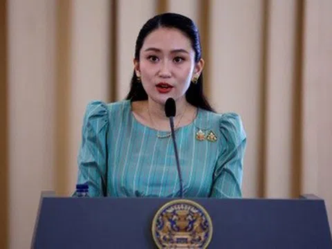 Thủ tướng Thái Lan sẽ không từ chức sau vụ lộ điện đàm với ông Hun Sen
