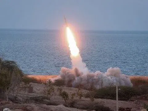 Iran liên tiếp tập kích Israel: Lý do "bức màn thép" của Tel Aviv mỏng dần