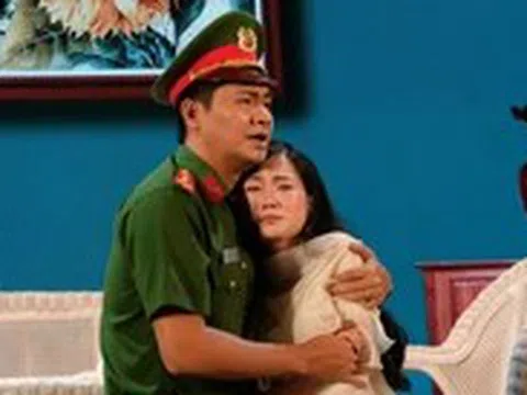 'Một cuộc chiến khác' của sân khấu Hồng Vân