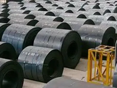 Nhập khẩu thép HRC khổ rộng từ Trung Quốc tăng sốc, nhiều doanh nghiệp 'khóc ròng'