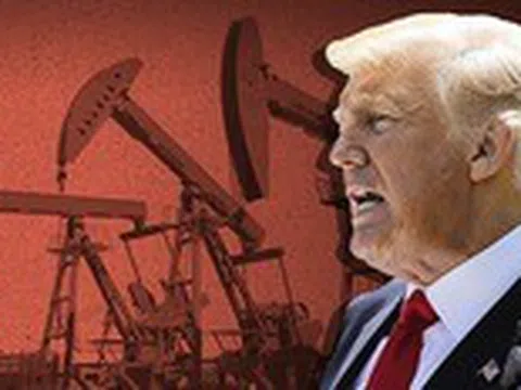 Ông Trump bất ngờ nói Trung Quốc có thể mua dầu mỏ Iran, giá dầu giảm mạnh
