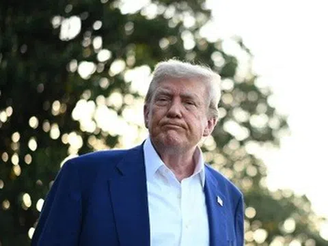 Lệnh ngừng bắn Iran - Israel: Ván cược mong manh của ông Trump