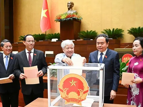 Danh sách 4 Phó Chủ tịch và 14 Ủy viên Hội đồng Bầu cử quốc gia