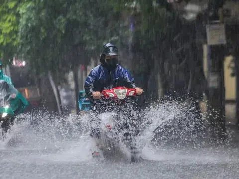 Xuất hiện hình thái thời tiết rất nguy hiểm ở miền Bắc