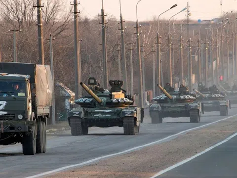 Nga dồn quân đến mặt trận nóng nhất Ukraine