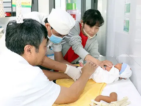 11 nhóm được hưởng 100% chi phí khám, chữa bệnh từ ngày 1/7/2025