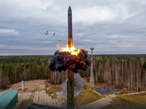 Nga dọa tấn công Ukraine bằng tên lửa “không thể đánh chặn”