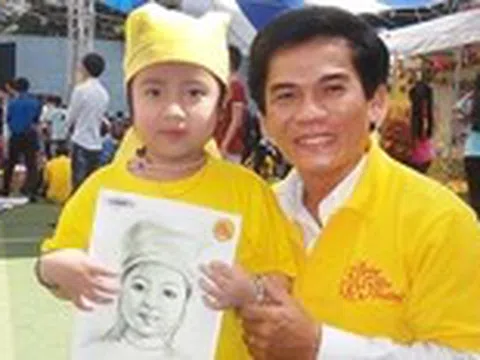 Đến với Tuổi Trẻ, đến với nụ cười, lòng yêu thương