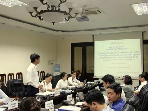 Xây dựng quy định khen thưởng công bố khoa học tại các trường chính trị địa phương