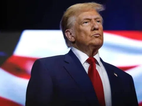 Lời hứa của ông Trump sau cuộc điện đàm với ông Zelensky