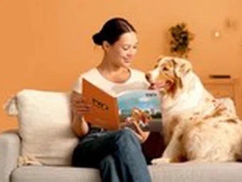 FWD cải tiến bộ hợp đồng bảo hiểm và ứng dụng di động