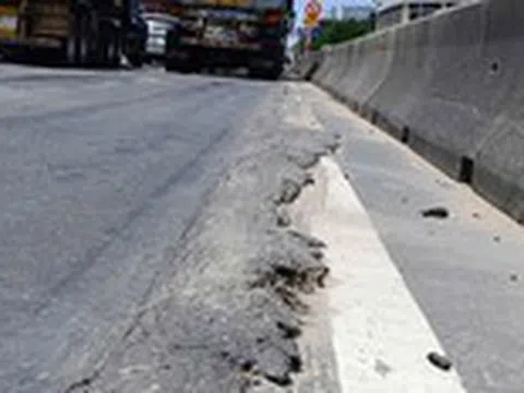 Đường huyết mạch ở Đà Nẵng nham nhở, ‘sống trâu’, ‘rãnh cào’ chờ khắc phục