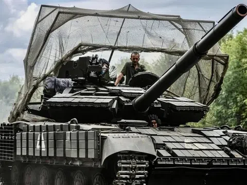 Ukraine quyết giành thêm lãnh thổ Nga sau tối hậu thư đầu hàng ở Kursk