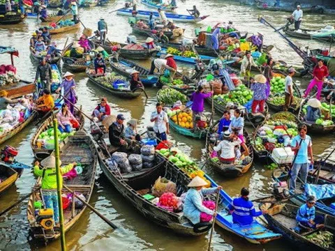 Phát triển du lịch sông nước tại TP. Cần Thơ trong kỷ nguyên số: Góc nhìn từ du khách và nhà cung cấp dịch vụ