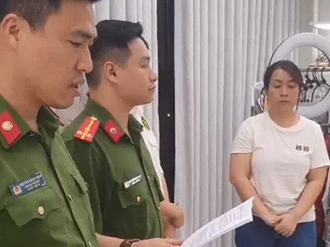 Bắt Thu Hường bán đồ xa xỉ online doanh thu hơn 834 tỉ đồng