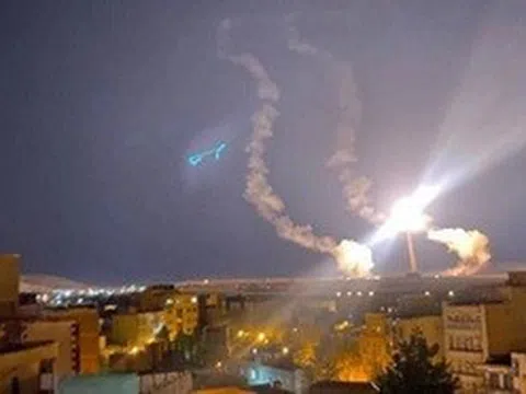 Trung Quốc bác tin chuyển giao hệ thống phòng không cho Iran