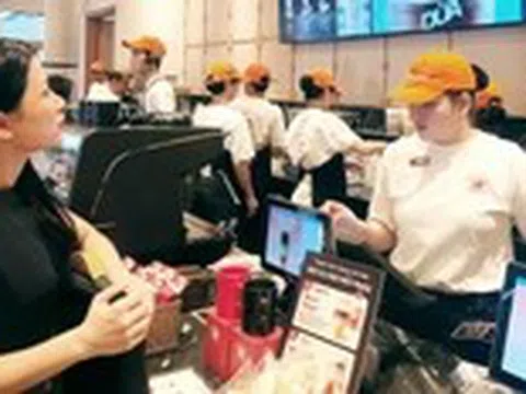 Muốn tăng trưởng nhanh, Việt Nam phải chuẩn bị cho già hóa dân số sớm