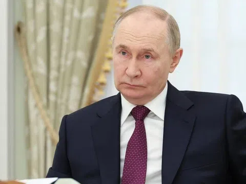 Ông Putin tiết lộ lý do từng từ chối đề nghị làm tổng thống