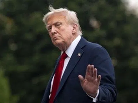 Tổng thống Trump: Mỹ sẽ gửi tên lửa Patriot cho Ukraine