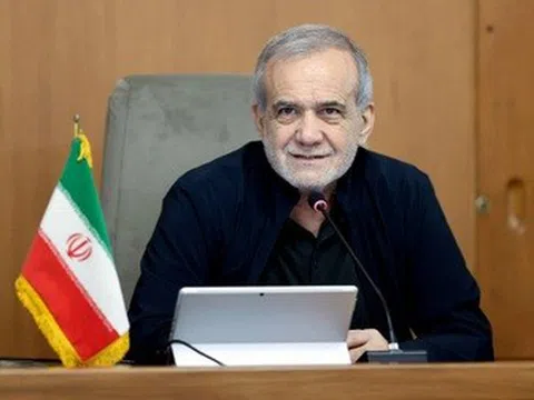 Tổng thống Iran từng bị thương trong vụ không kích của Israel